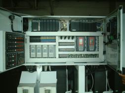 OM75P-4VIHD Control Panel-Left Side